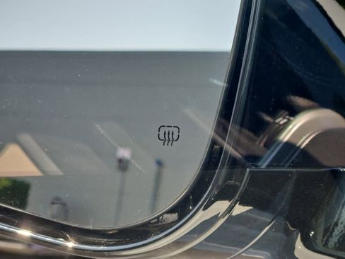 Used 2023 Jeep Grand Cherokee 4WD 4xe image 17