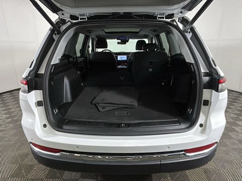 Used 2023 Jeep Grand Cherokee 4WD 4xe w/ Luxury Tech Group II image 32