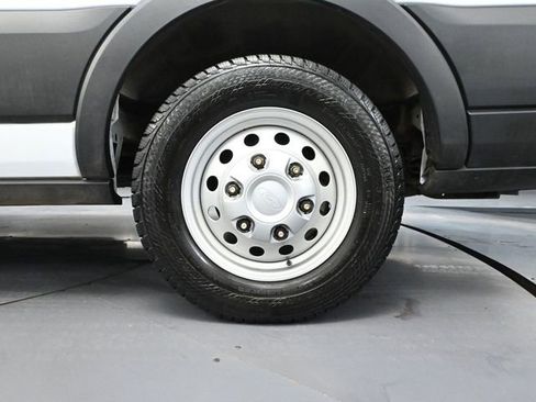 Used 2023 Ford Transit 350 XL image 12