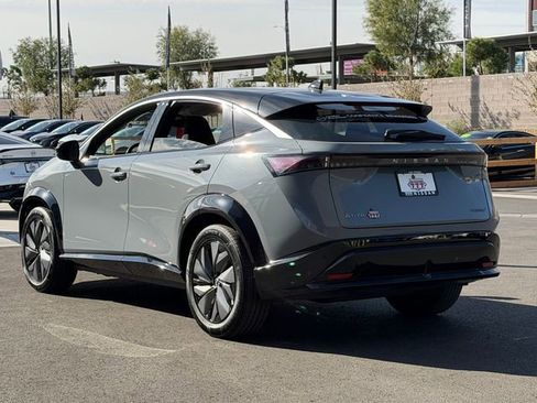 Certified 2024 Nissan Ariya FWD image 3