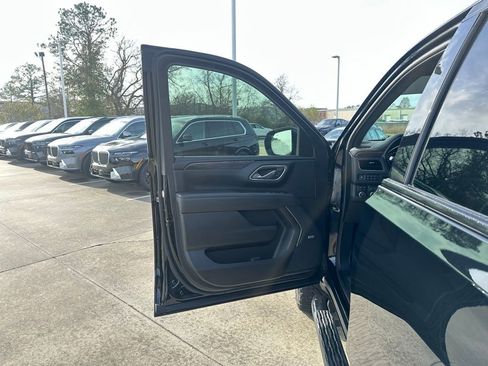 Used 2023 Chevrolet Tahoe Z71 w/ Luxury Package image 8