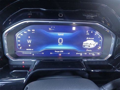 Used 2023 Chevrolet Silverado 1500 RST image 19