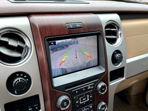 Used 2014 Ford F150 King Ranch w/ King Ranch Luxury Package AWD/4WD image 29