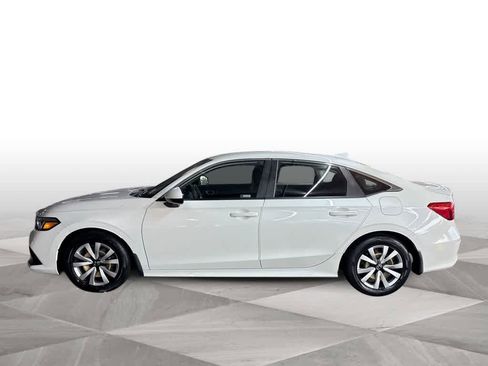 Used 2023 Honda Civic LX image 5