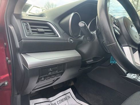 Used 2017 Subaru Outback 2.5i image 35