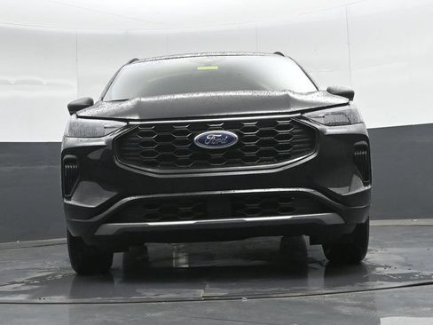 Used 2023 Ford Escape ST-Line w/ Tech Pack #1 AWD/4WD image 39