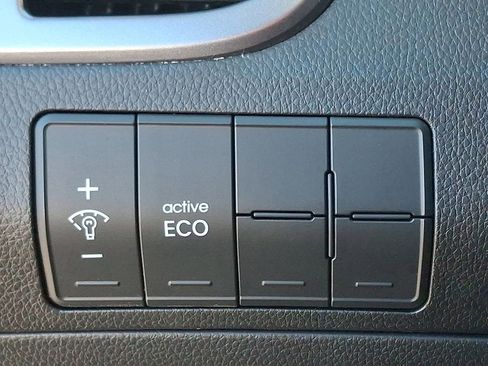 Used 2013 Hyundai Elantra GT w/ Style Pkg image 25