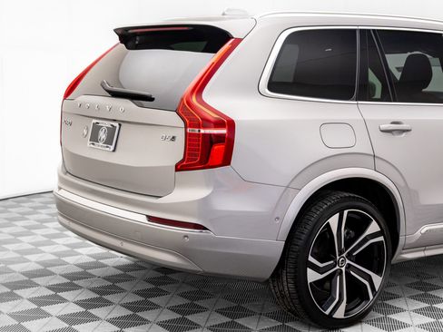 Used 2024 Volvo XC90 B6 Ultimate image 36
