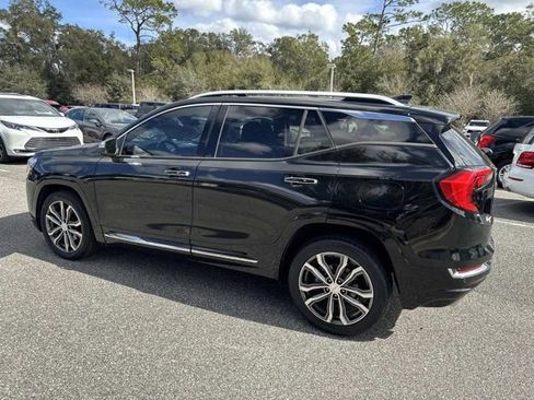 Used 2019 GMC Terrain Denali w/ Driver Alert Package II image 4