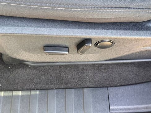 Used 2023 Ford F150 XLT w/ Equipment Group 302A High image 18