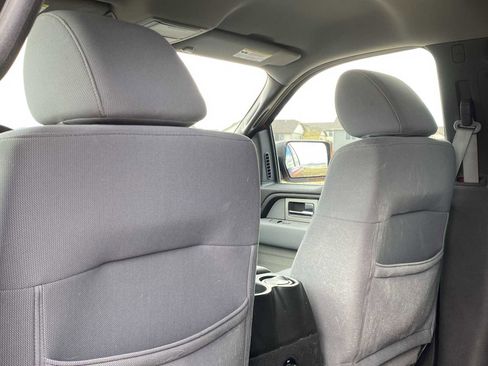 Used 2011 Ford F150 XLT w/ XLT Chrome Pkg image 34