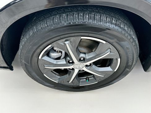 Used 2024 Honda HR-V EX-L image 32