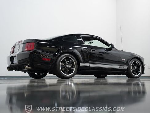 Used 2007 Ford Mustang GT RWD image 27