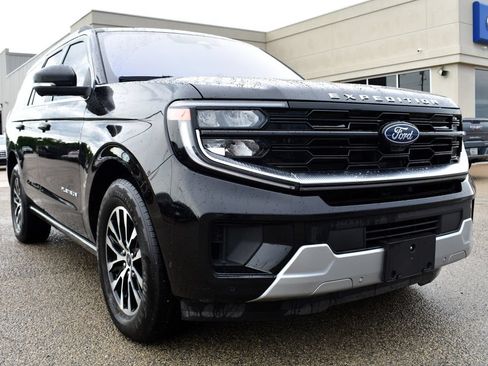 Used 2025 Ford Expedition Platinum AWD/4WD image 7