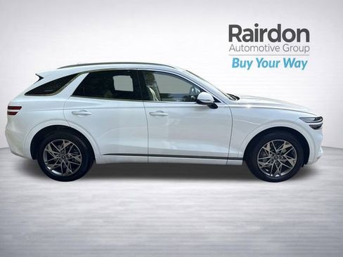 Used 2023 Genesis GV70 2.5T w/ Select Package AWD/4WD image 8