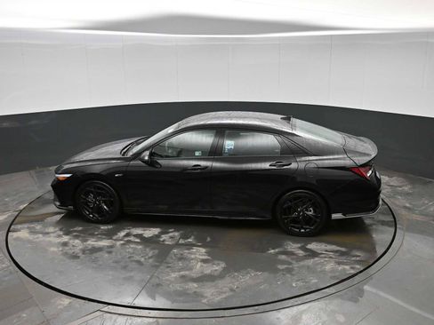 Certified 2025 Hyundai Elantra N Line image 25