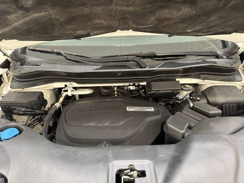 Used 2016 Honda Pilot Touring image 31