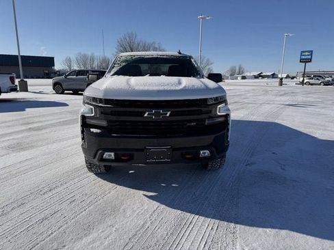 Used 2021 Chevrolet Silverado 1500 LT Trail Boss w/ Bed Protection Package image 2