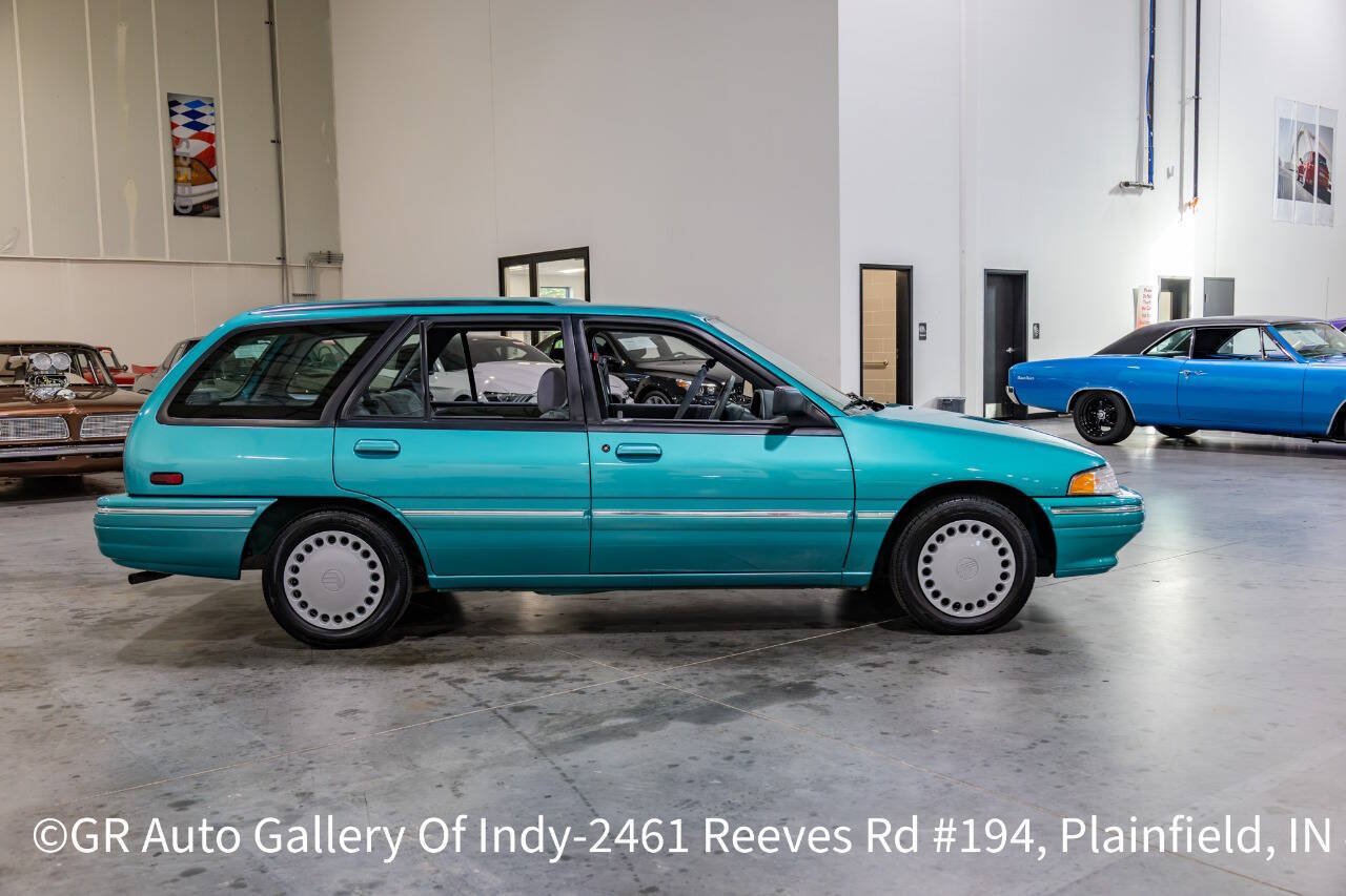 Used 1996 Mercury Tracer Wagon FWD image 7
