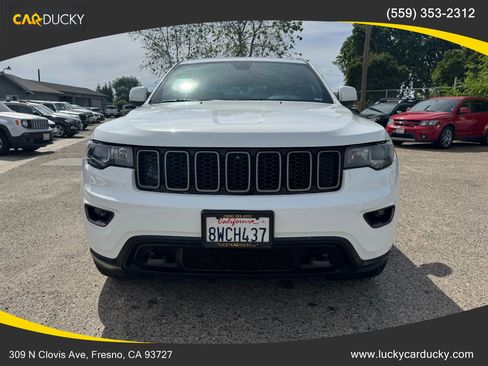 Used 2016 Jeep Grand Cherokee Laredo 75th Anniversary image 2