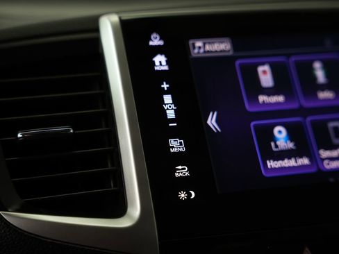 Used 2017 Honda Pilot EX image 27