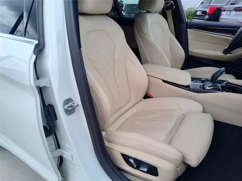 Certified 2023 BMW 530e w/ M Sport Package RWD image 21