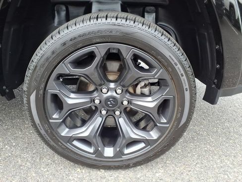 Used 2023 RAM 1500 Limited AWD/4WD image 16
