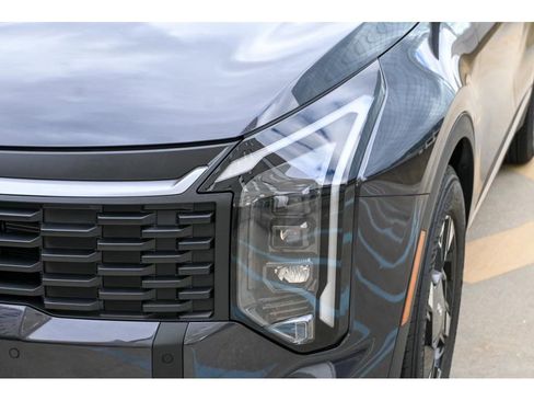 New 2026 Kia Sportage LX w/ LX Convenience Package image 9