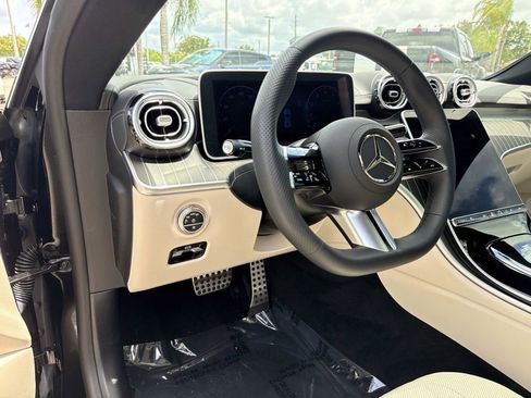 Certified 2026 Mercedes-Benz CLE 300 4MATIC Coupe image 14