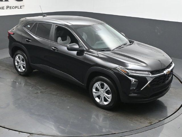 New 2026 Chevrolet Trax LS FWD image 26