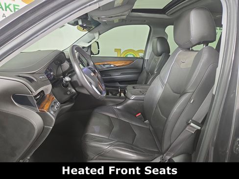 Used 2017 Cadillac Escalade ESV Luxury image 11