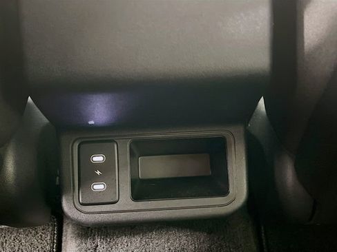Used 2025 Kia K4 FWD image 24