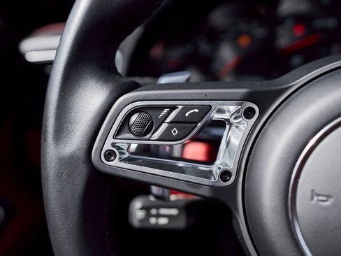 Used 2019 Porsche 911 Carrera GTS image 42