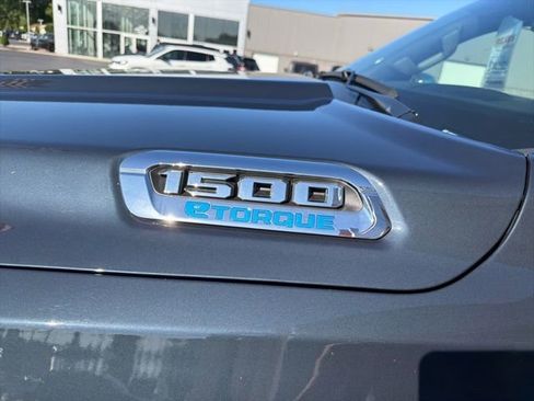 Used 2025 RAM 1500 Big Horn AWD/4WD image 12