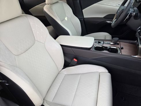 New 2026 Lexus RX 350 FWD image 6