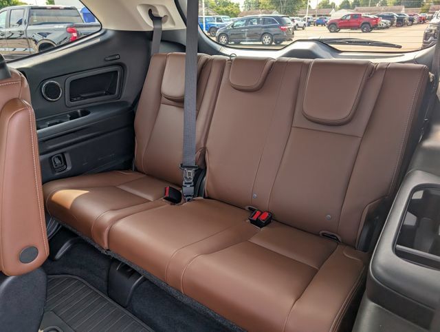 Used 2021 Subaru Ascent Touring w/ Popular Package #2A AWD/4WD image 17