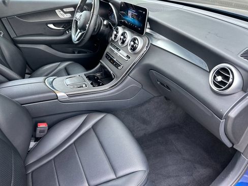Certified 2021 Mercedes-Benz GLC 300 4MATIC image 17