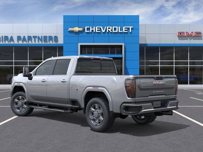 New 2025 GMC Sierra 2500 SLT w/ SLT Premium Package