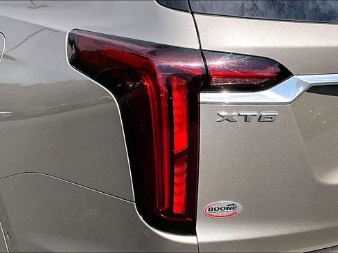Used 2023 Cadillac XT6 Luxury FWD image 32