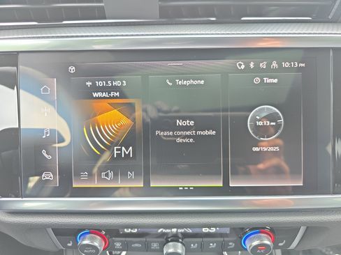 New 2025 Audi Q3 2.0T Premium image 20