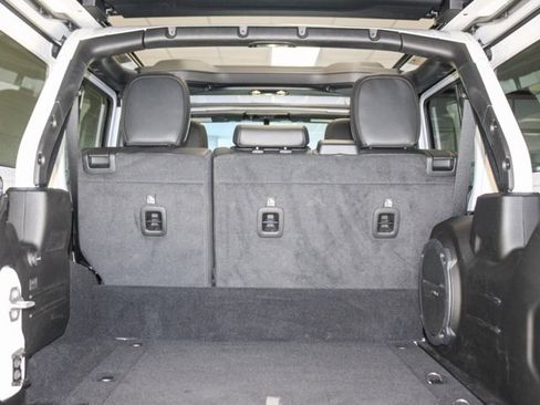 Certified 2021 Jeep Wrangler Unlimited Sahara image 7