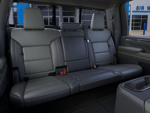New 2026 Chevrolet Silverado 2500 ZR2 w/ LPO, Dark Essentials Package AWD/4WD image 18