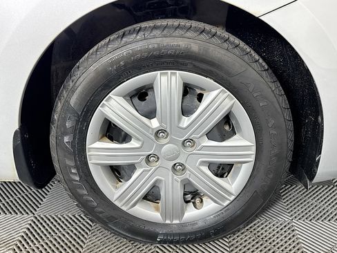 Used 2021 Kia Rio S image 30