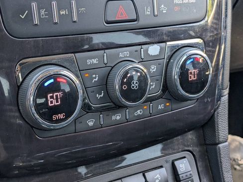 Used 2016 Buick Enclave Premium w/ Experience Buick Package image 27