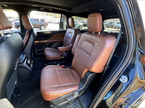 Certified 2024 Lincoln Aviator Reserve w/ Equipment Group 201A image 26
