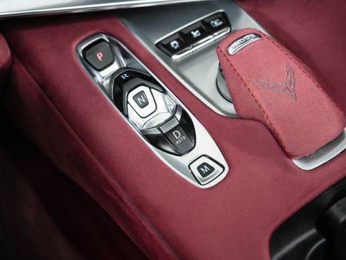 Used 2021 Chevrolet Corvette Stingray Premium Conv w/ Battery Protection Package image 25