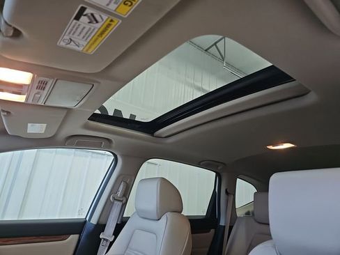 Used 2022 Honda CR-V Touring image 21