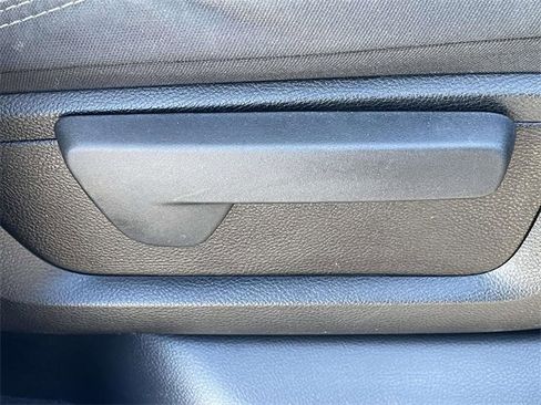 Used 2023 RAM 2500 Big Horn w/ Level 1 Equipment Group image 19