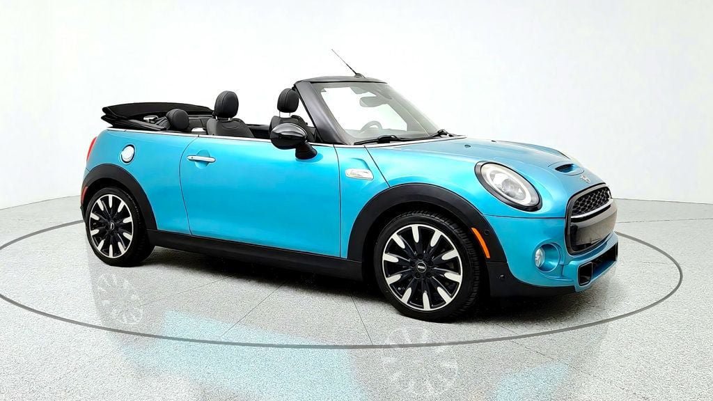 Used 2019 MINI Cooper S w/ Premium Package FWD image 3