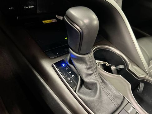 Used 2023 Toyota Camry SE w/ Audio Upgrade Package FWD image 17